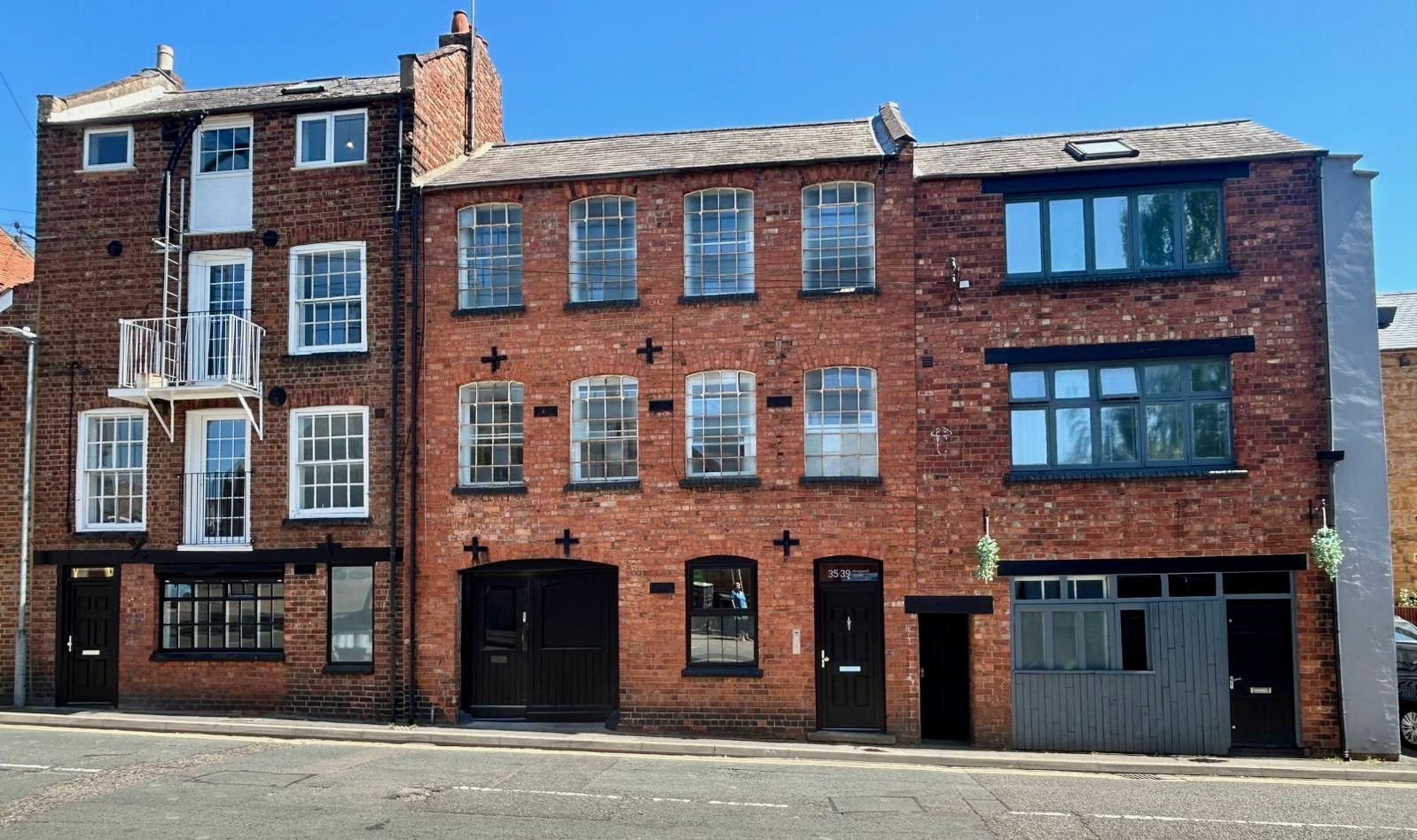 Kingswell Street - Exterior